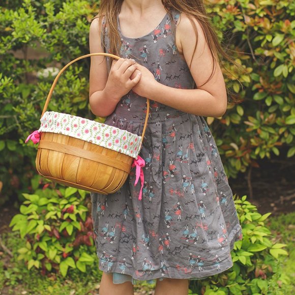 Unique Dog Dress with Tulle - Super Cute Sz 8 - Picture 1 of 5